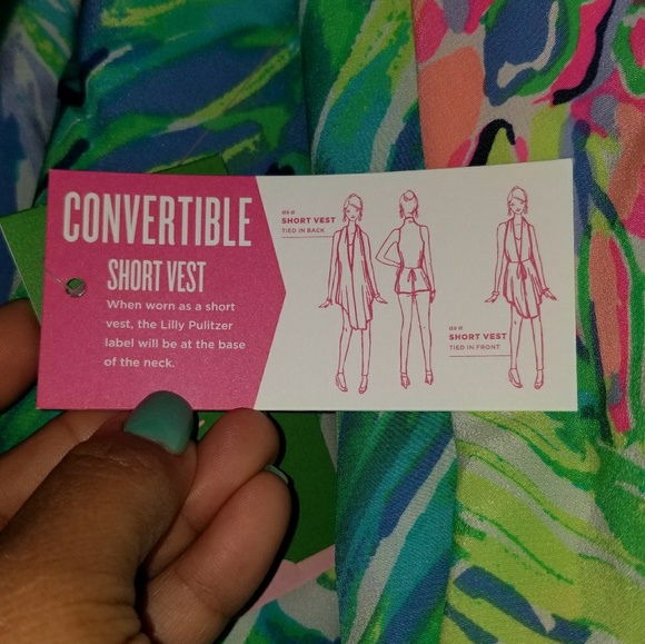 Clothes - Picture 3 of 3